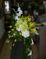 elegant funeral flowers
